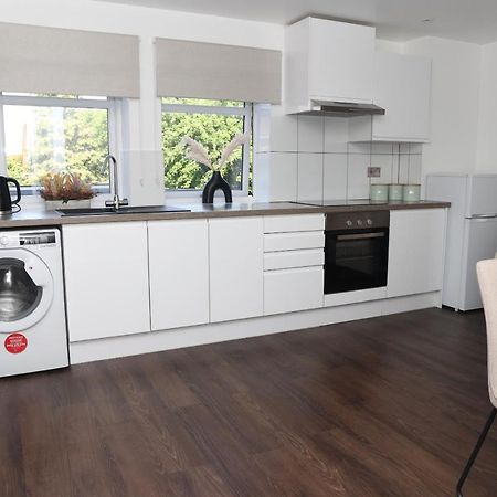 Watford Luxury 1 Bed Flat - Free Parking Lejlighed Eksteriør billede