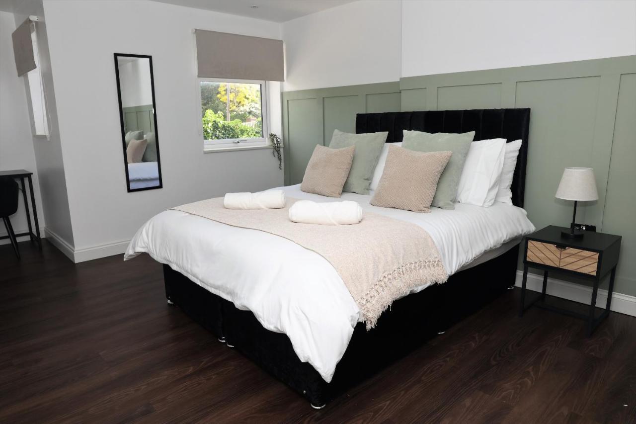 Watford Luxury 1 Bed Flat - Free Parking Lejlighed Eksteriør billede