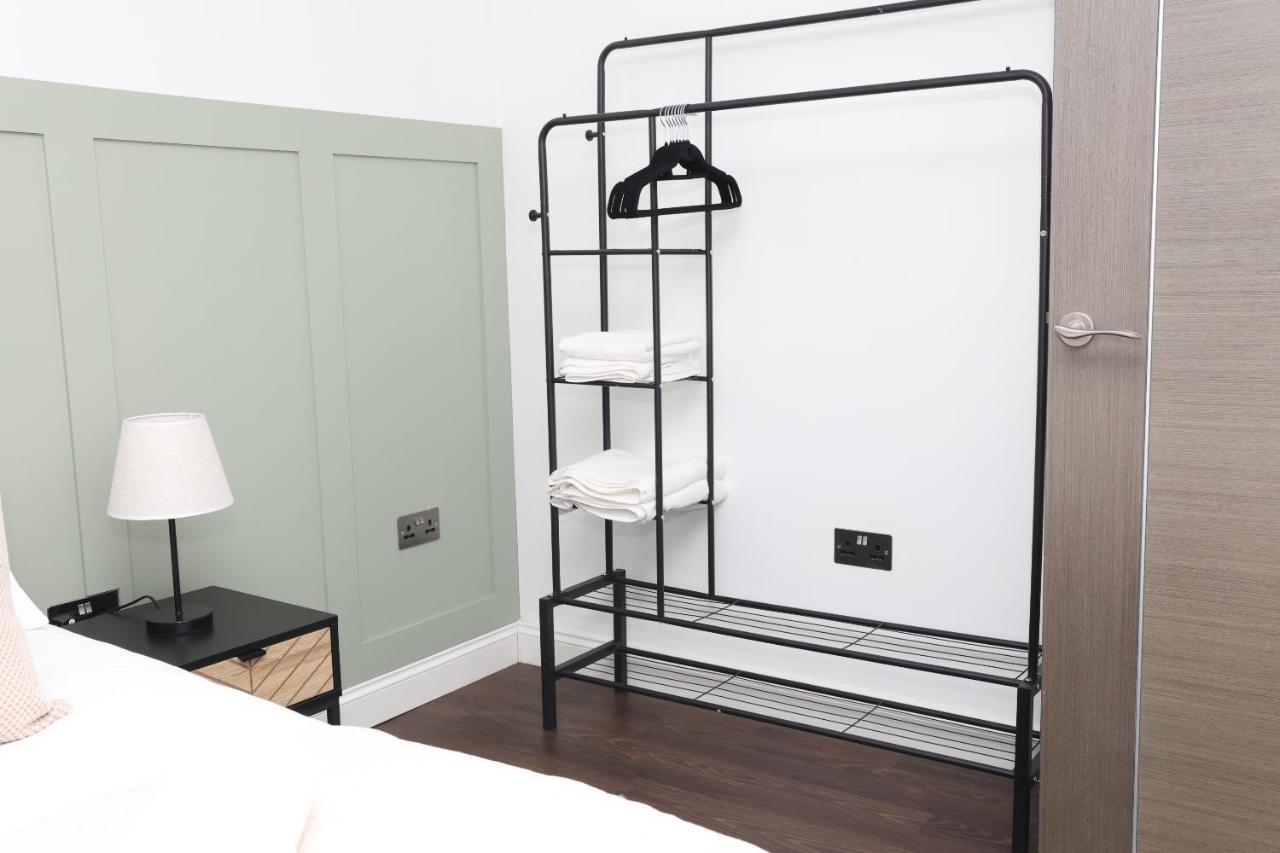 Watford Luxury 1 Bed Flat - Free Parking Lejlighed Eksteriør billede