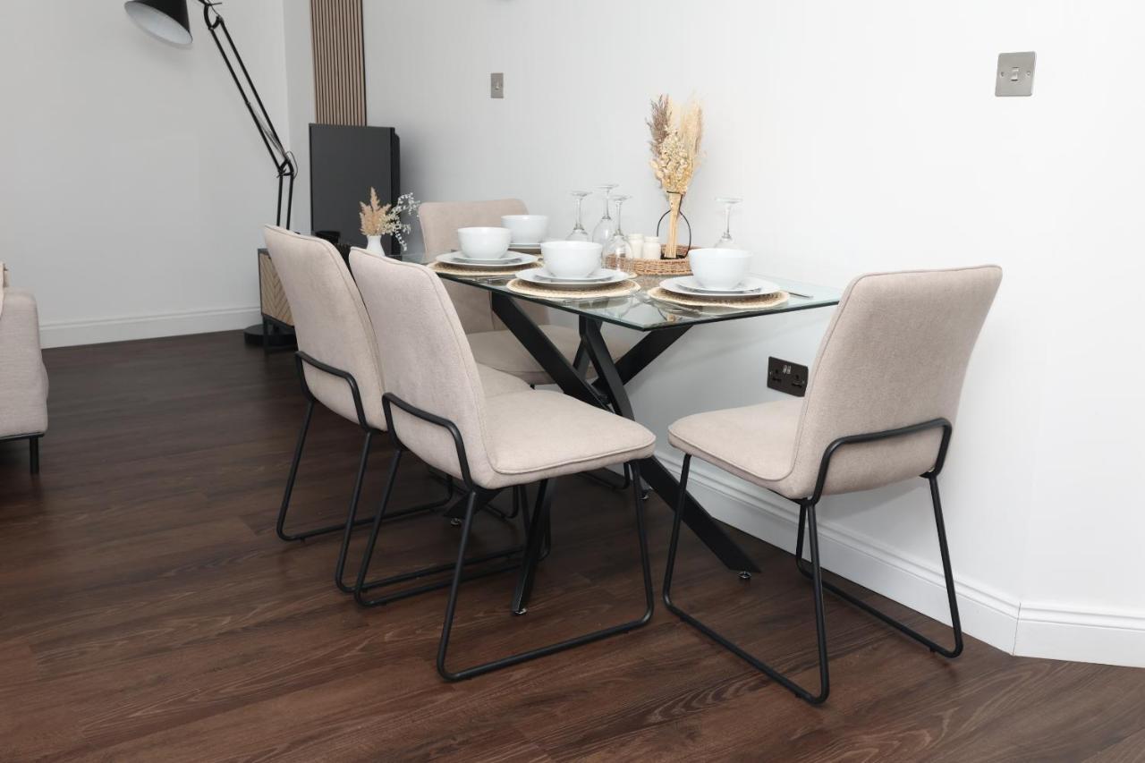 Watford Luxury 1 Bed Flat - Free Parking Lejlighed Eksteriør billede